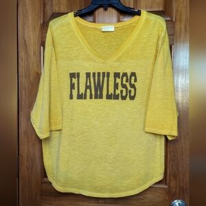 * Bobbie B Brooks Dark Yellow "FLAWLESS" V-Neck Flowy Shirt, Size 2X, Like New
